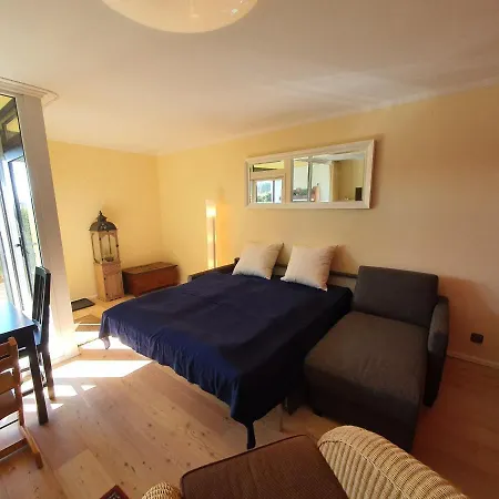 Ufer-42 Apartment *