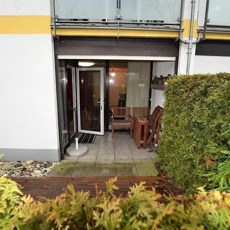 Apartment Ufer-42 *